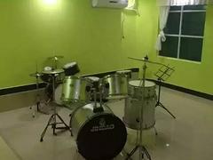 权威的舞台艺术造型策划 专业与信赖的视觉呈现